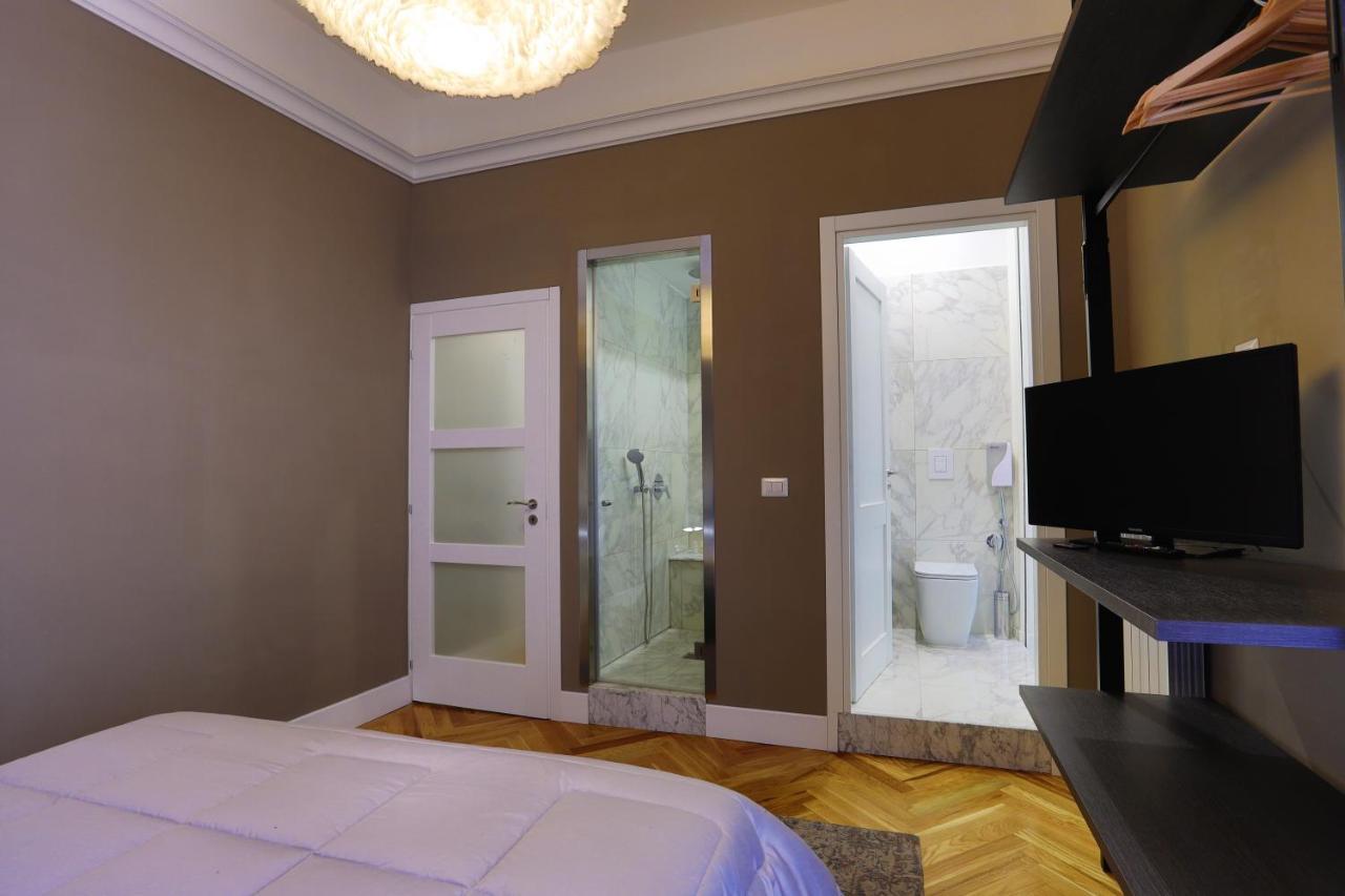 Bed and Breakfast Porto 53 Nápoles Exterior foto